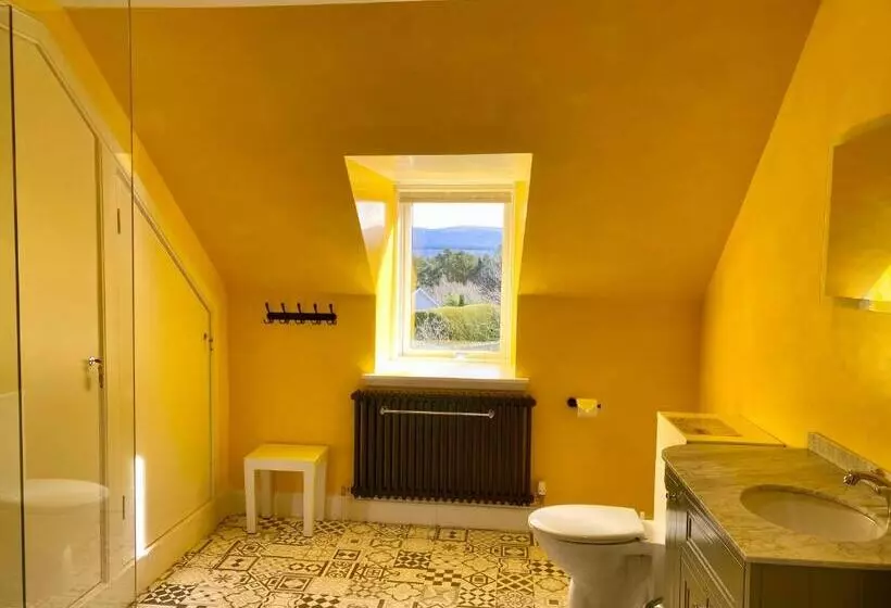 Majatalo Garden Park Guest House