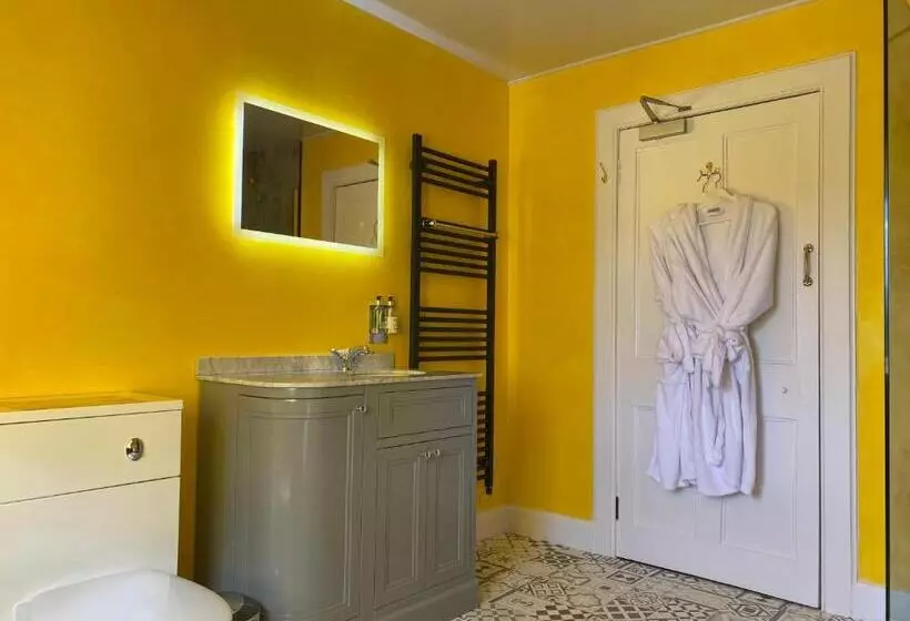 Majatalo Garden Park Guest House