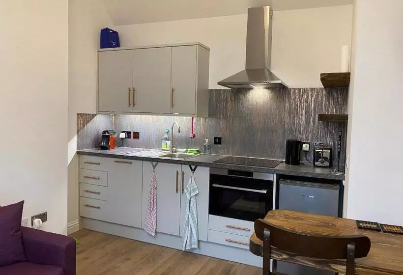 Majatalo Garden Park Guest House