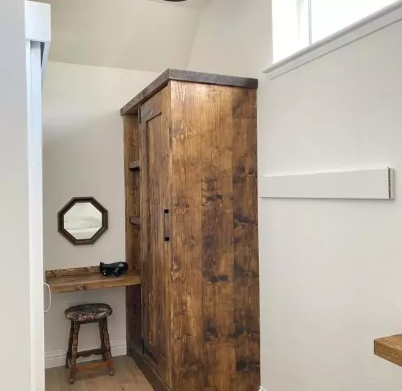 Majatalo Garden Park Guest House