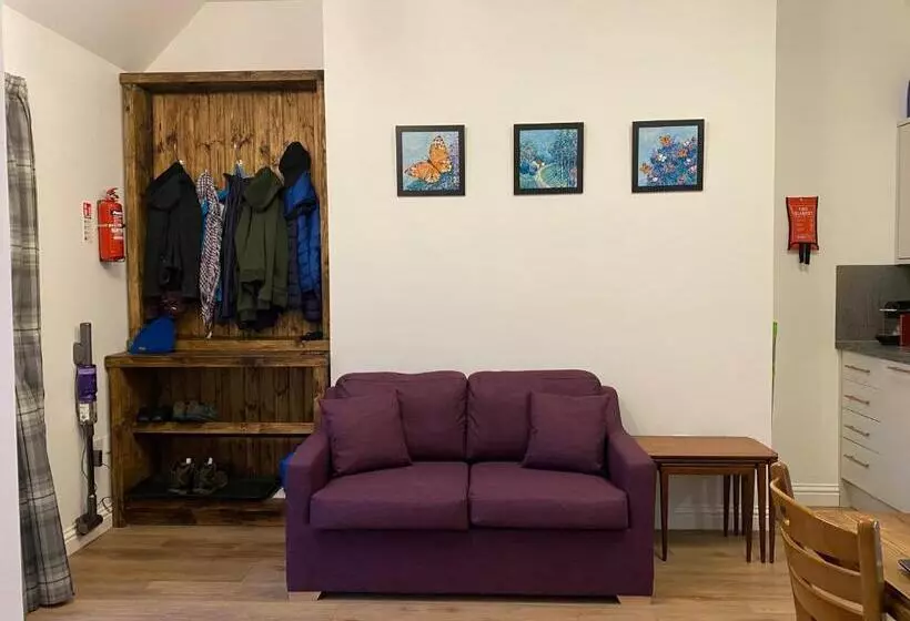 Majatalo Garden Park Guest House