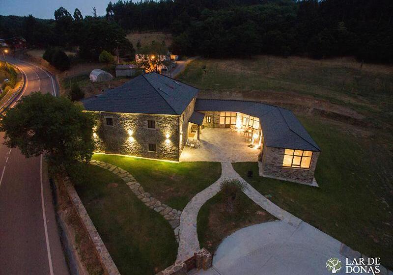 ペンション Lar De Donas