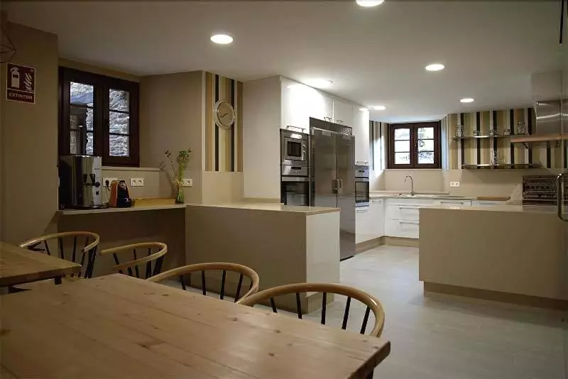 Majatalo Lar De Donas