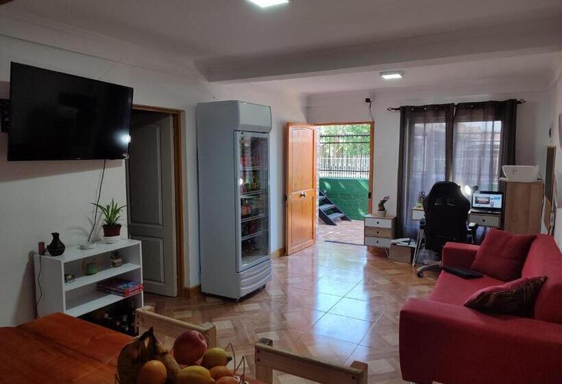 فندق صغير Hostal Familiar S&g