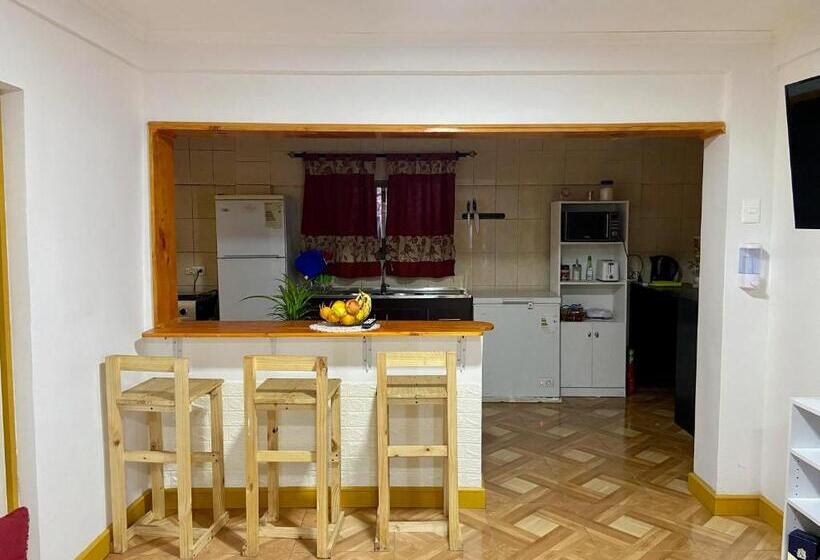 فندق صغير Hostal Familiar S&g