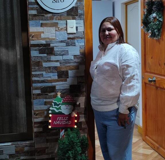 فندق صغير Hostal Familiar S&g