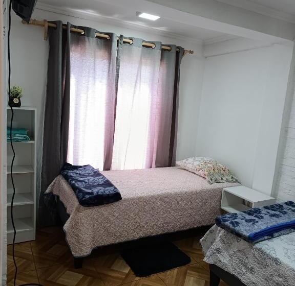 فندق صغير Hostal Familiar S&g