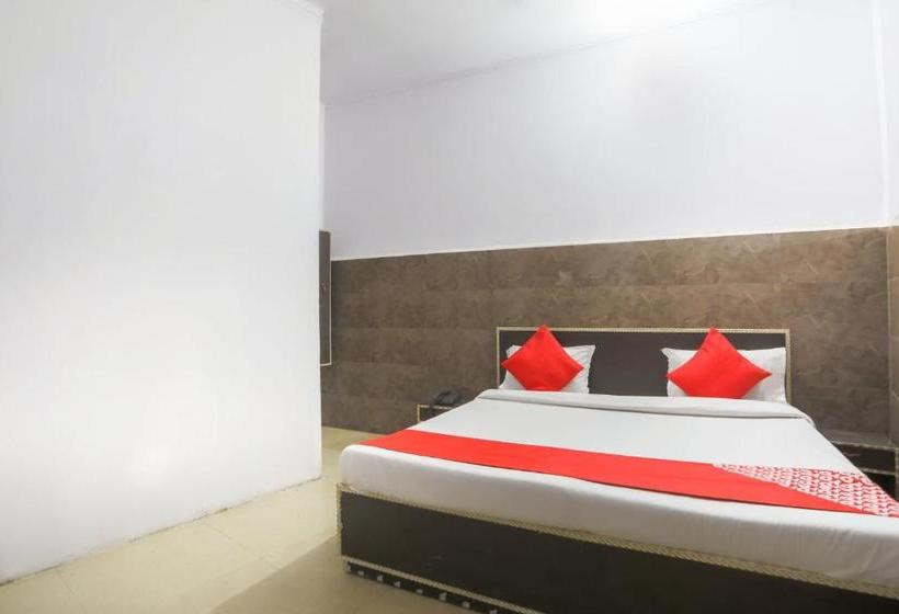 Hotel Oyo 68023  Sun Star