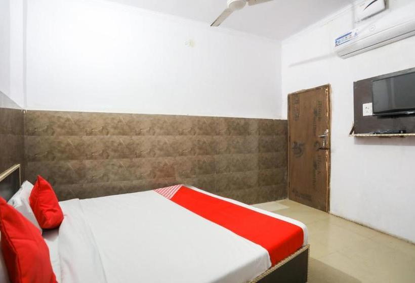 Hotel Oyo 68023  Sun Star