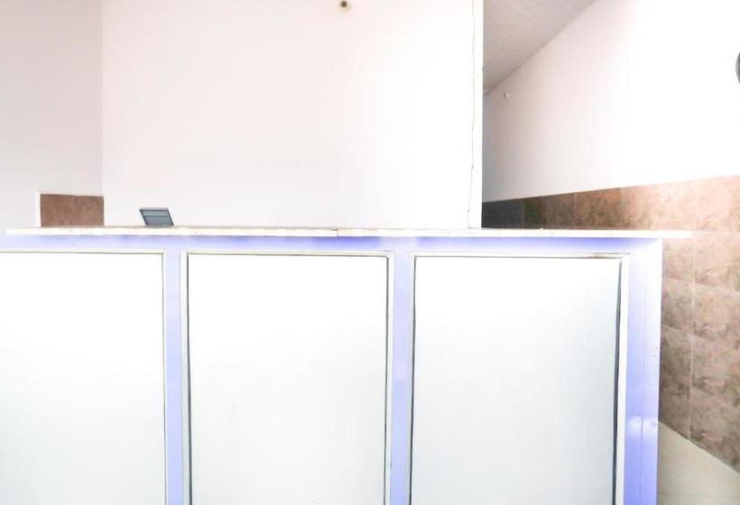 Hotel Oyo 68023  Sun Star