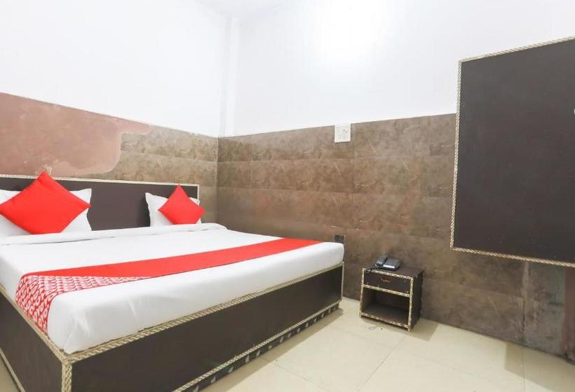 Hotel Oyo 68023  Sun Star