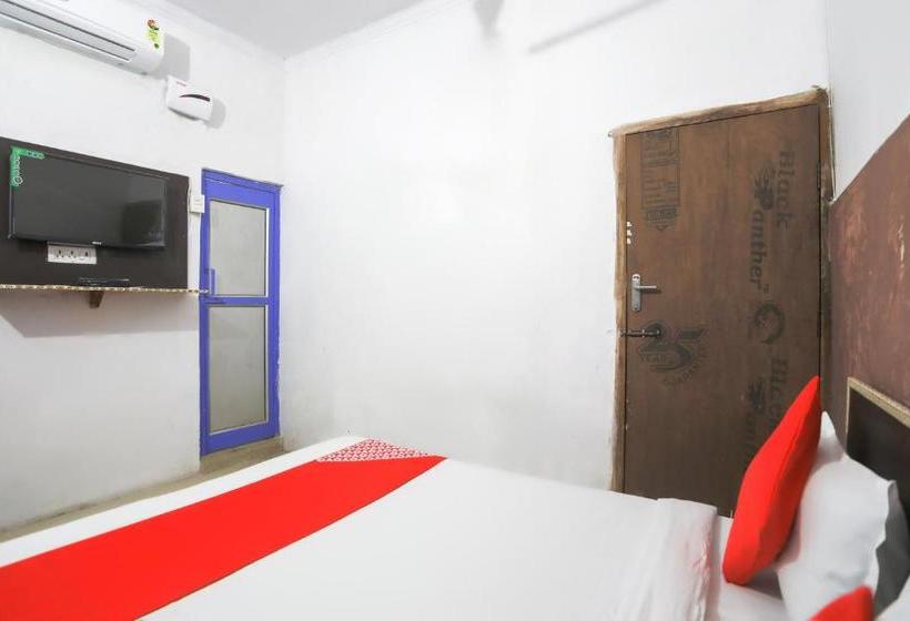 Hotel Oyo 68023  Sun Star