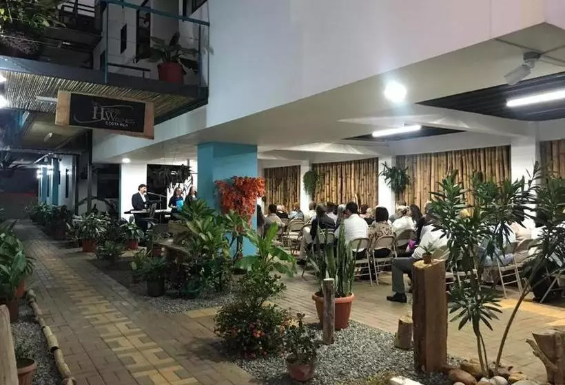 پانسیون Eco Residencia San Ramon