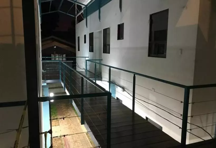 پانسیون Eco Residencia San Ramon