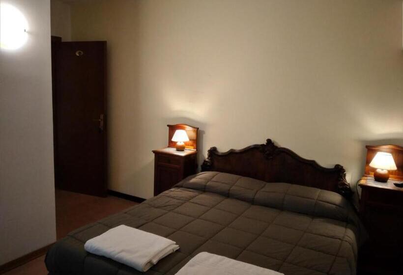 Отель B&b Resort Fonte La Castellana