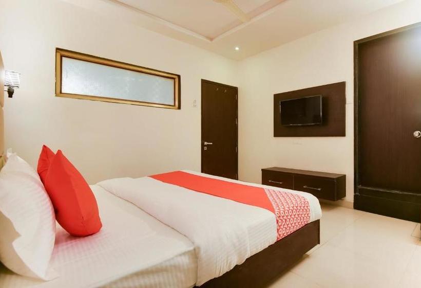 فندق Billys International