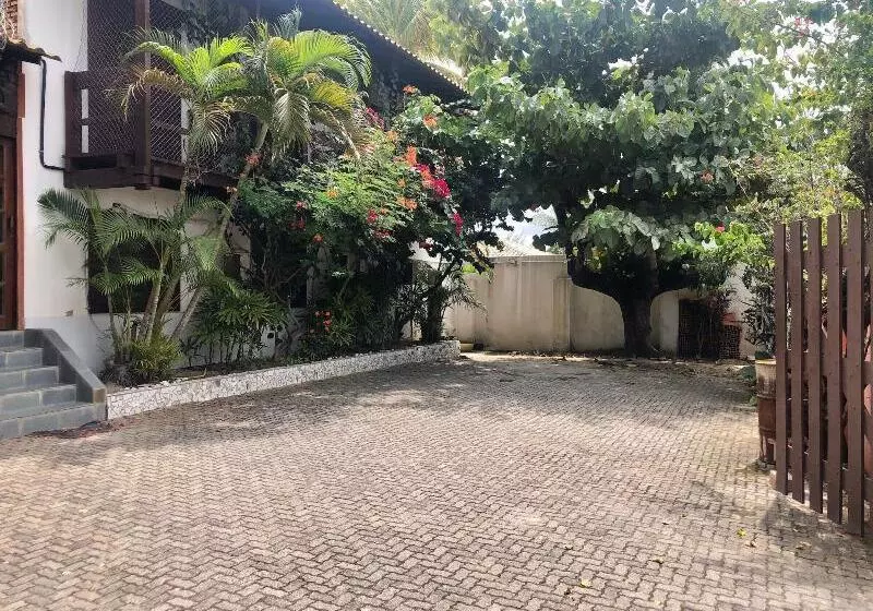 پانسیون Pousadazen Bougainville