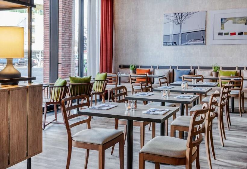 Intercityhotel Hamburg Barmbek