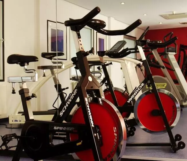 Intercityhotel Hamburg Barmbek