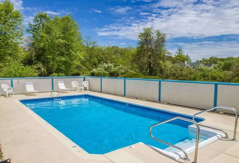 ホテル Econo Lodge Inn & Suites Old Saybrook Westbrook
