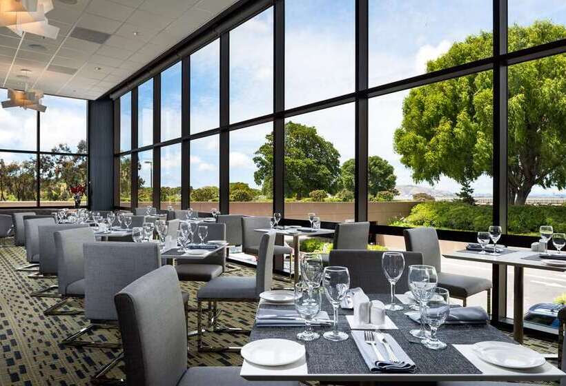 فندق Hilton San Francisco Airport Bayfront