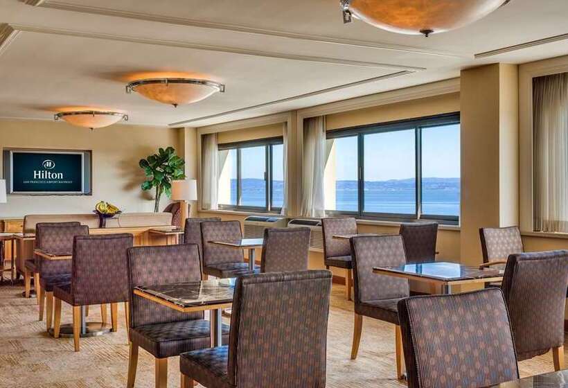 فندق Hilton San Francisco Airport Bayfront
