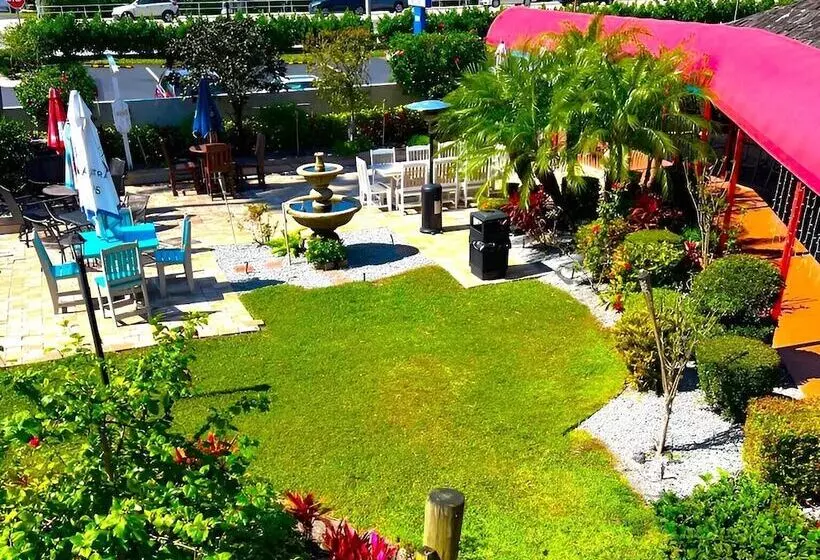 فندق Lantern Inn & Suites  Sarasota