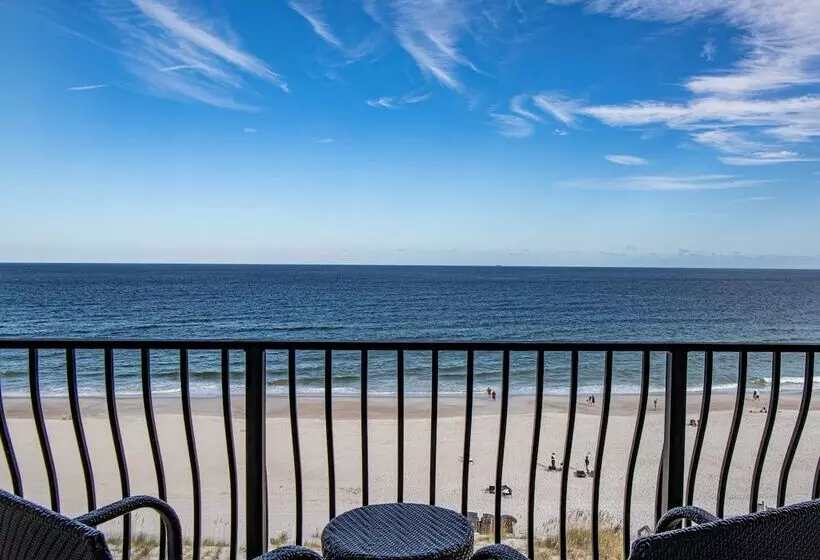 هتل One Ocean Resort And Spa