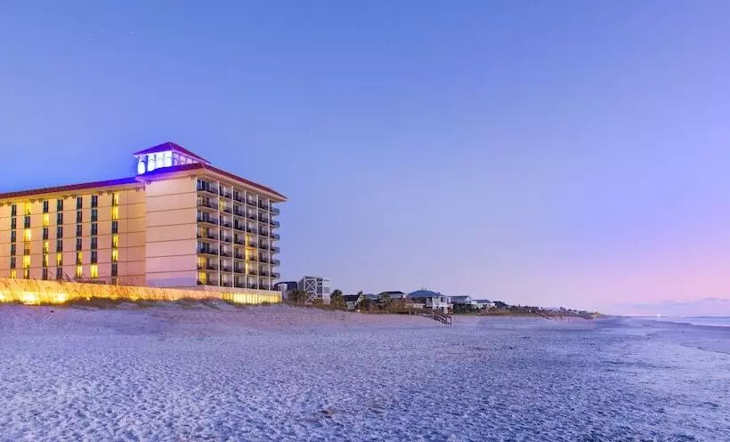 هتل One Ocean Resort And Spa