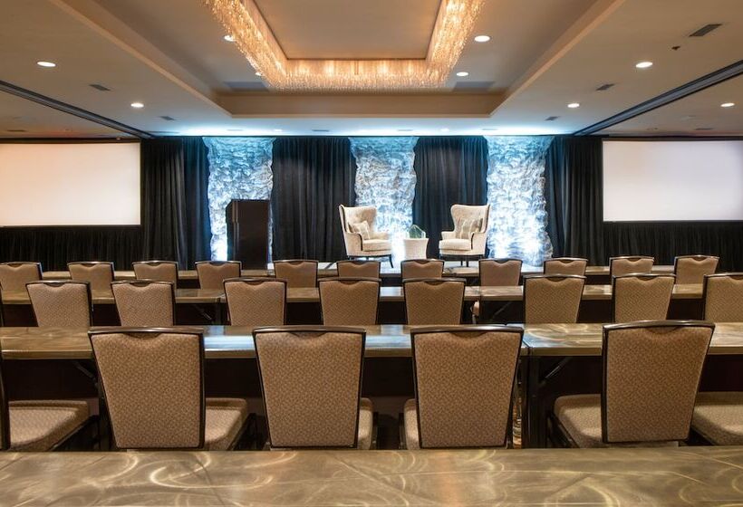 Hotel One Ocean Resort And Spa