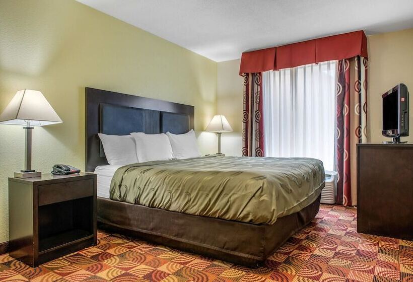 فندق Quality Inn Bloomington Near University