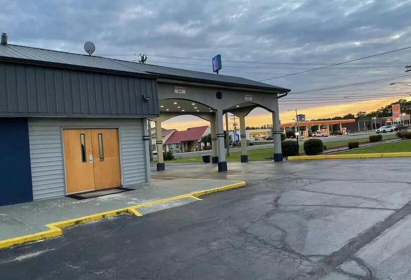 ホテル Scottish Inns Manchester