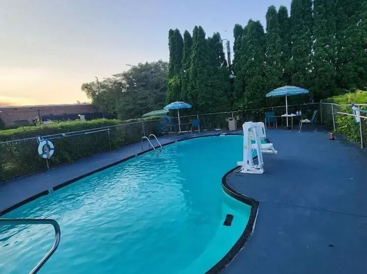 ホテル Scottish Inns Manchester