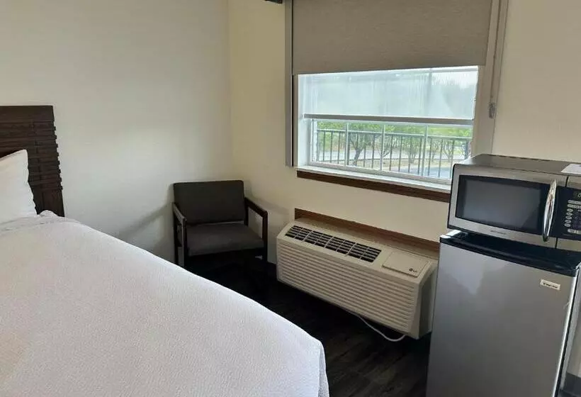 هتل Seven Gables Inn