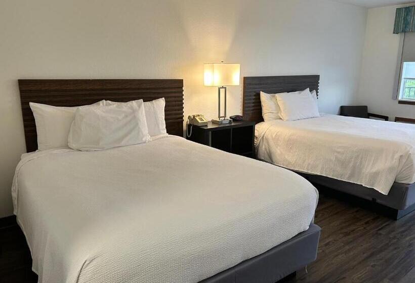 فندق Seven Gables Inn