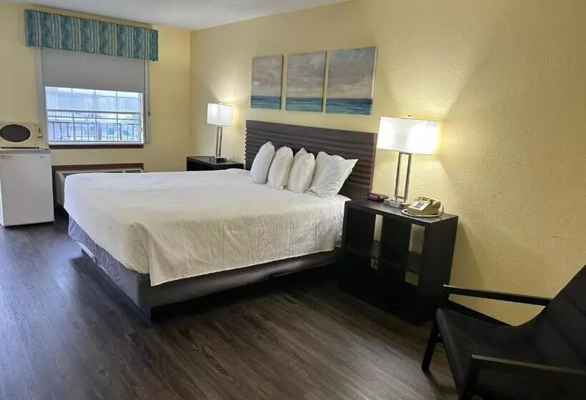 هتل Seven Gables Inn