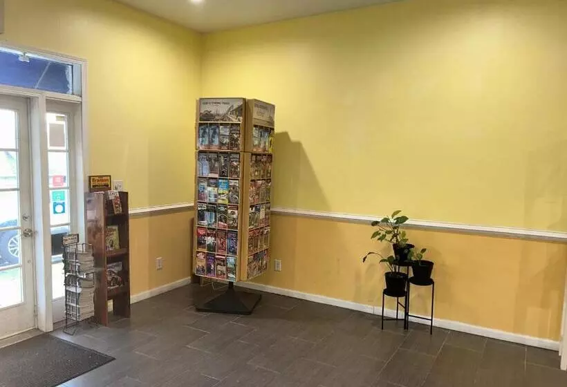 هتل Seven Gables Inn