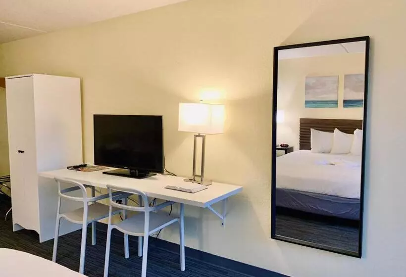 هتل Seven Gables Inn