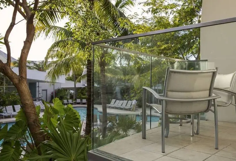 Santa Maria Suites Resort