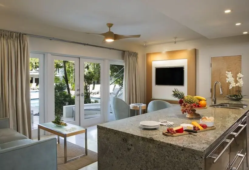 Santa Maria Suites Resort