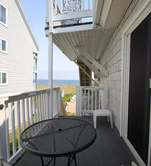 Sea Cliff House Motel