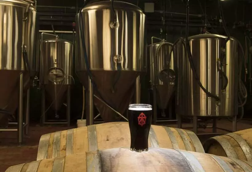 Shawnee Inn And Golf Resort