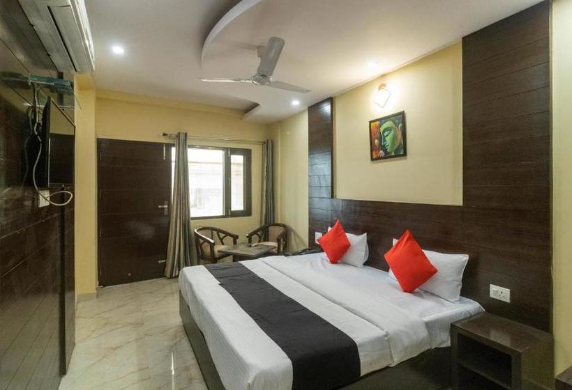 Hotel Capital O 63921 Rudraksh