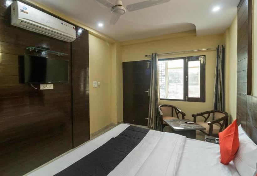 Hotel Capital O 63921 Rudraksh