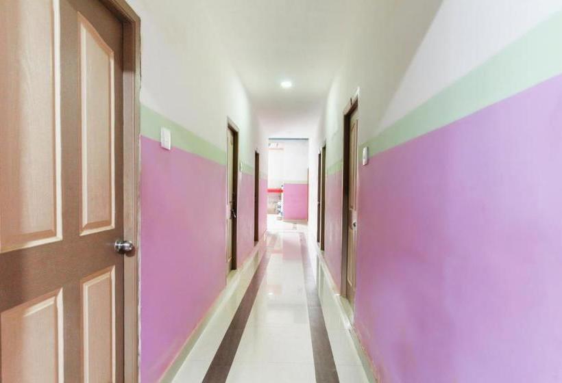 فندق Oyo 64253 Mrs Lodge