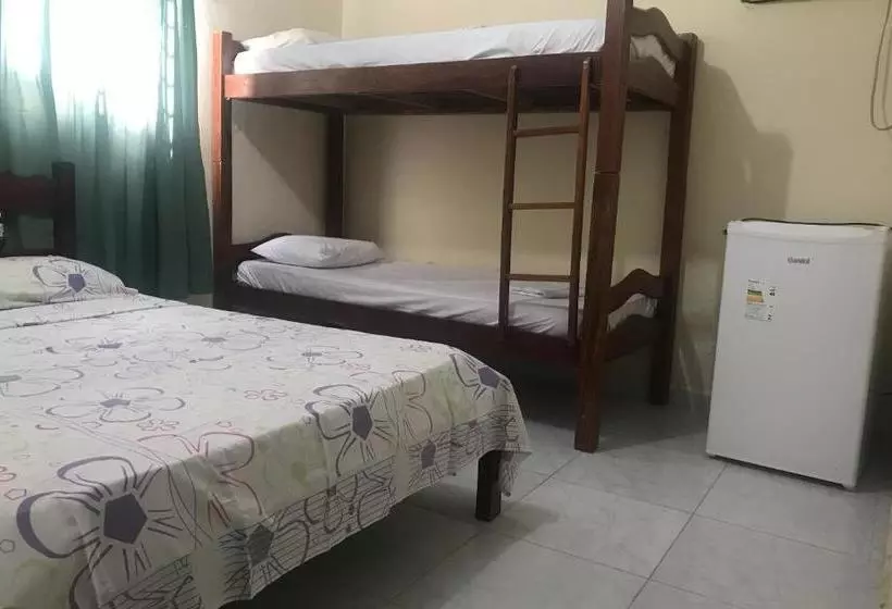 Hotelli Pousada Sayonara