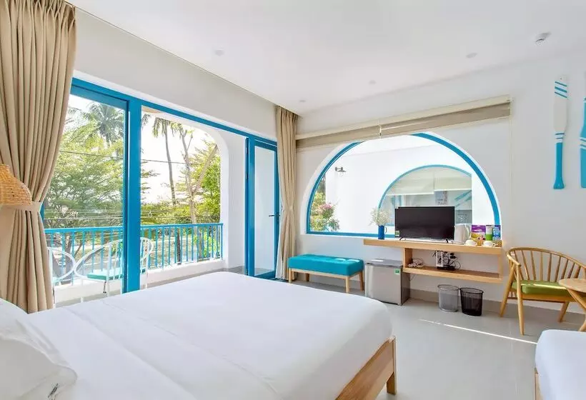 هتل Santorin Hoian Villa
