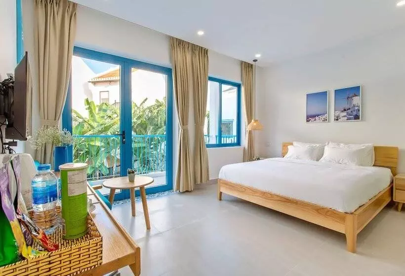 هتل Santorin Hoian Villa