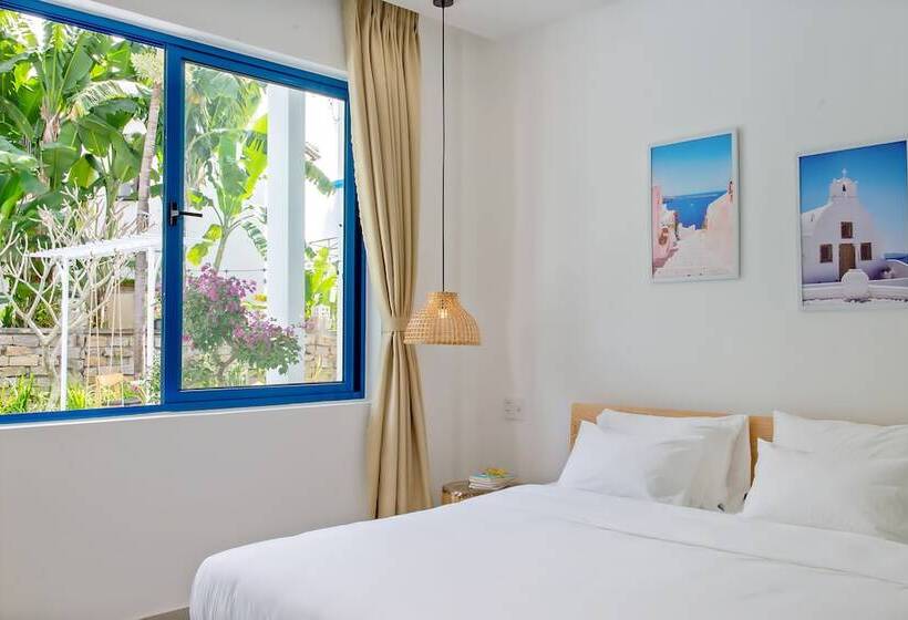 هتل Santorin Hoian Villa