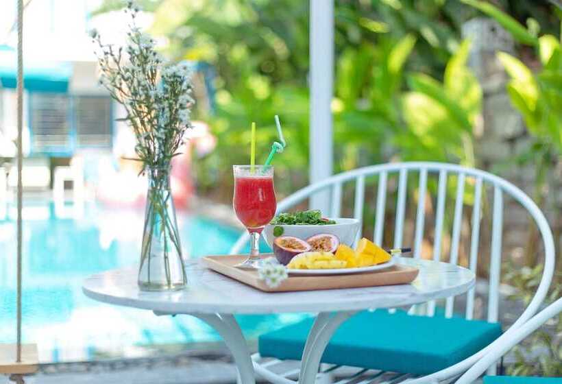 هتل Santorin Hoian Villa